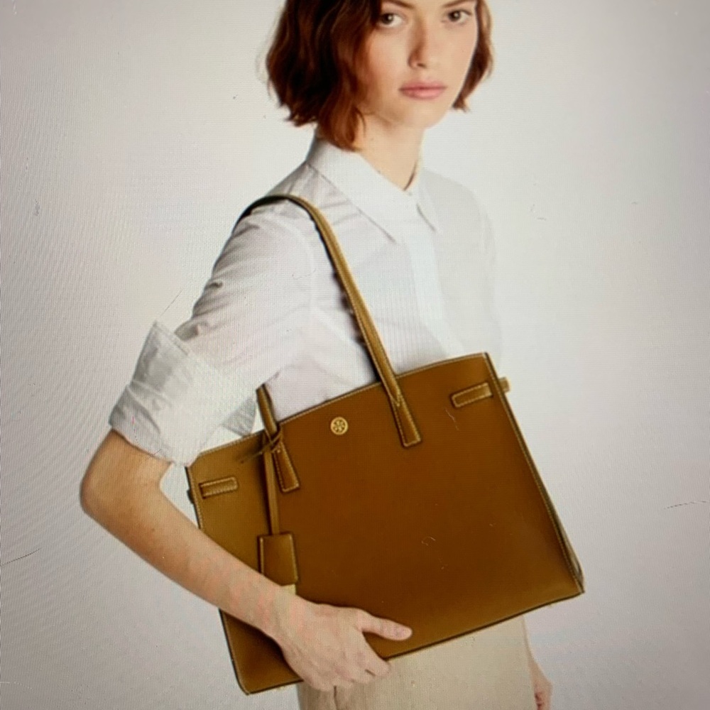 Tory Burch Robinson Tote